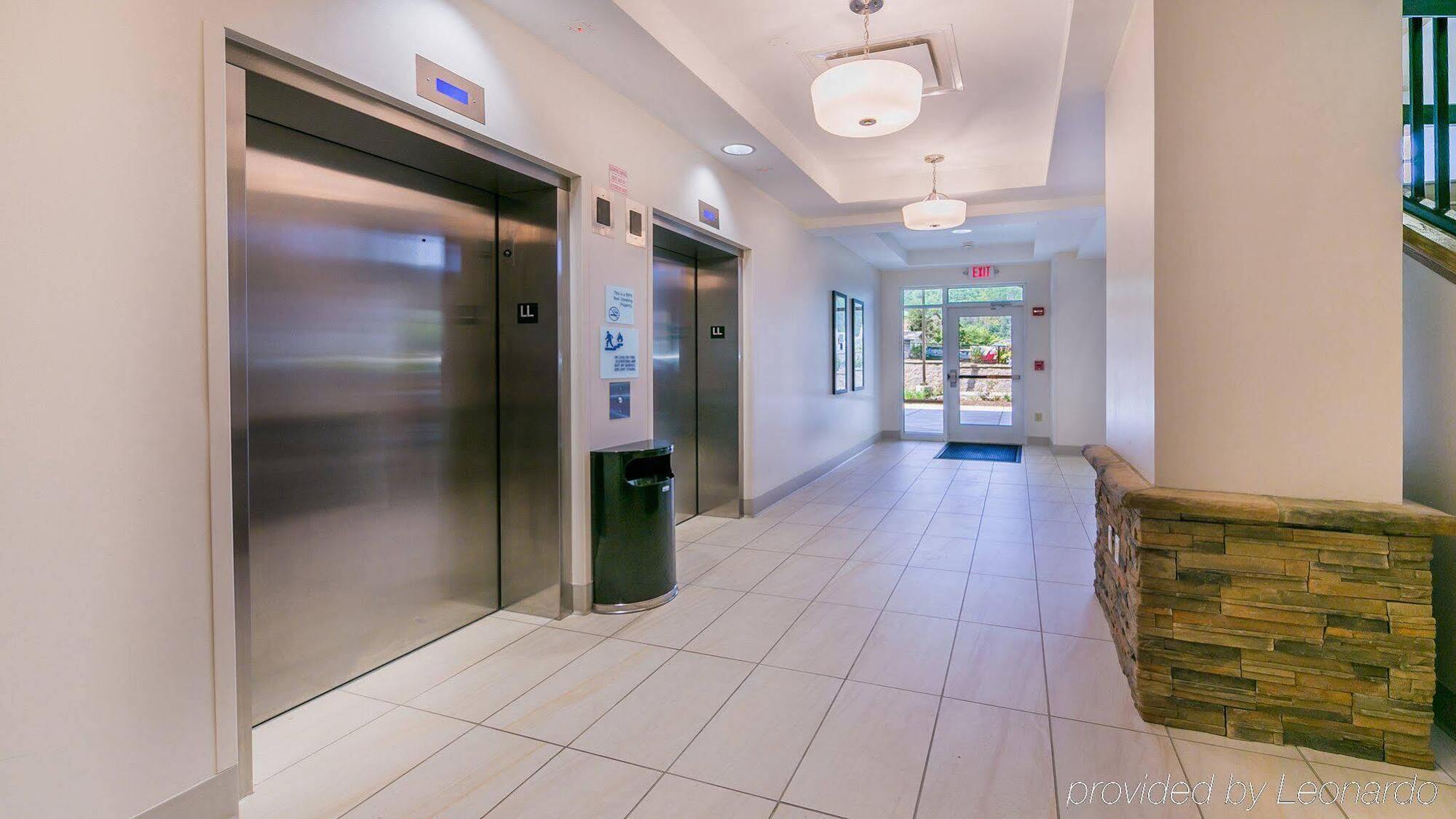 Holiday Inn Express Gatlinburg Downtown By Ihg Exterior foto